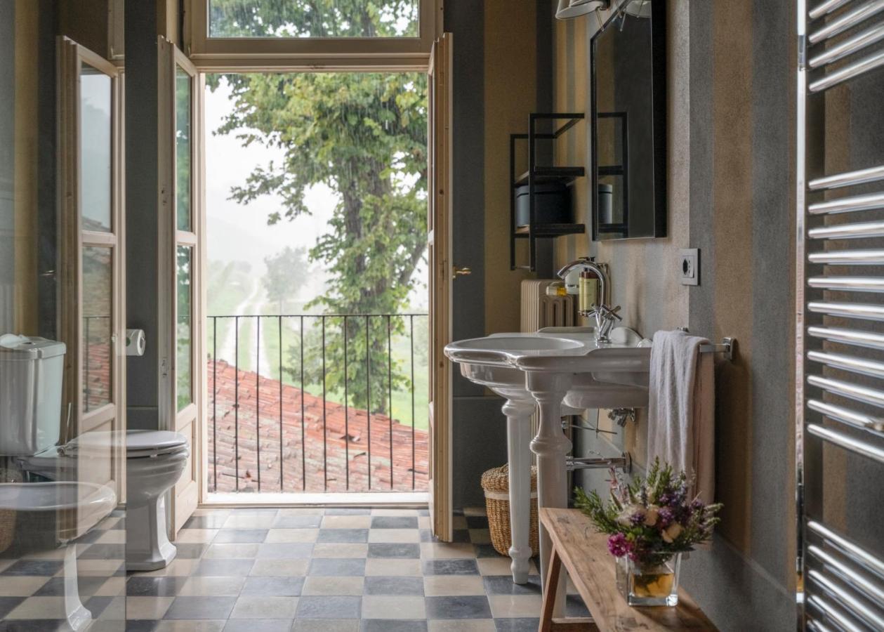 Vigne Di Fagnano 1709 Eco Relais Guest House Санто Стефано Белбо Екстериор снимка