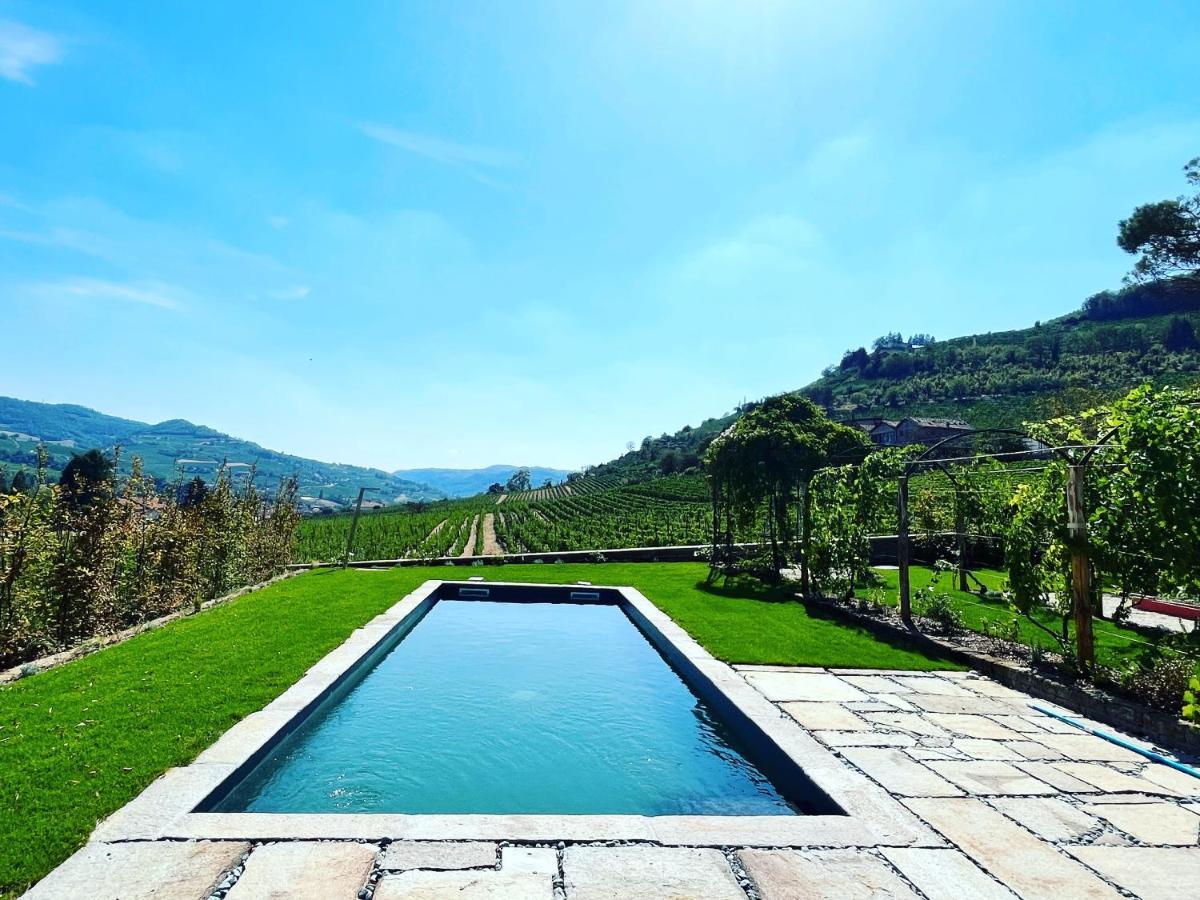 Vigne Di Fagnano 1709 Eco Relais Guest House Санто Стефано Белбо Екстериор снимка