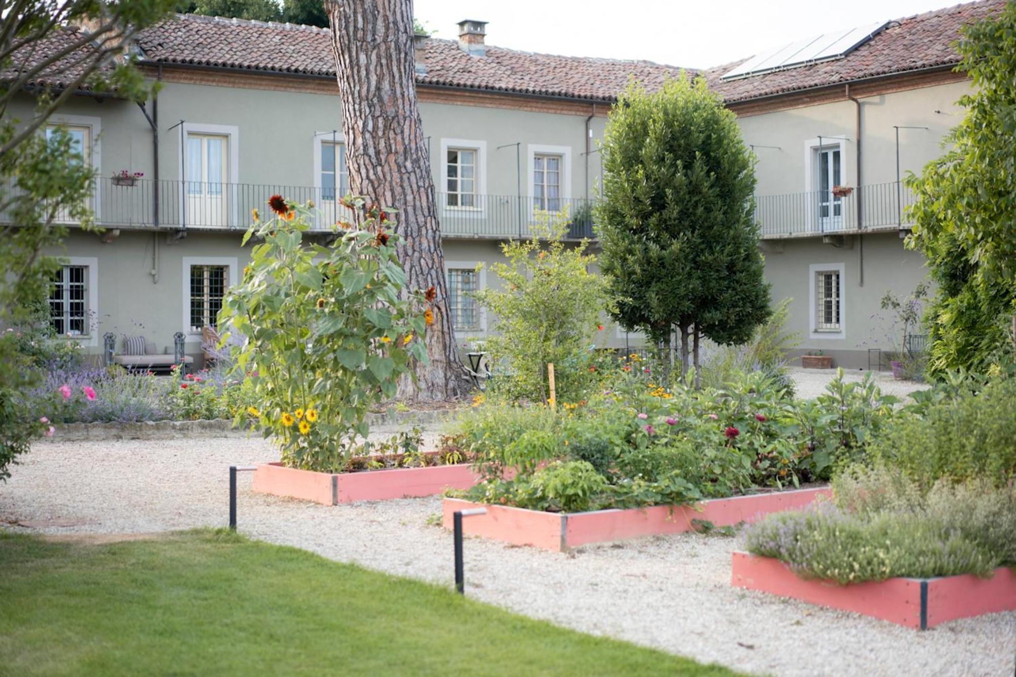 Vigne Di Fagnano 1709 Eco Relais Guest House Санто Стефано Белбо Екстериор снимка